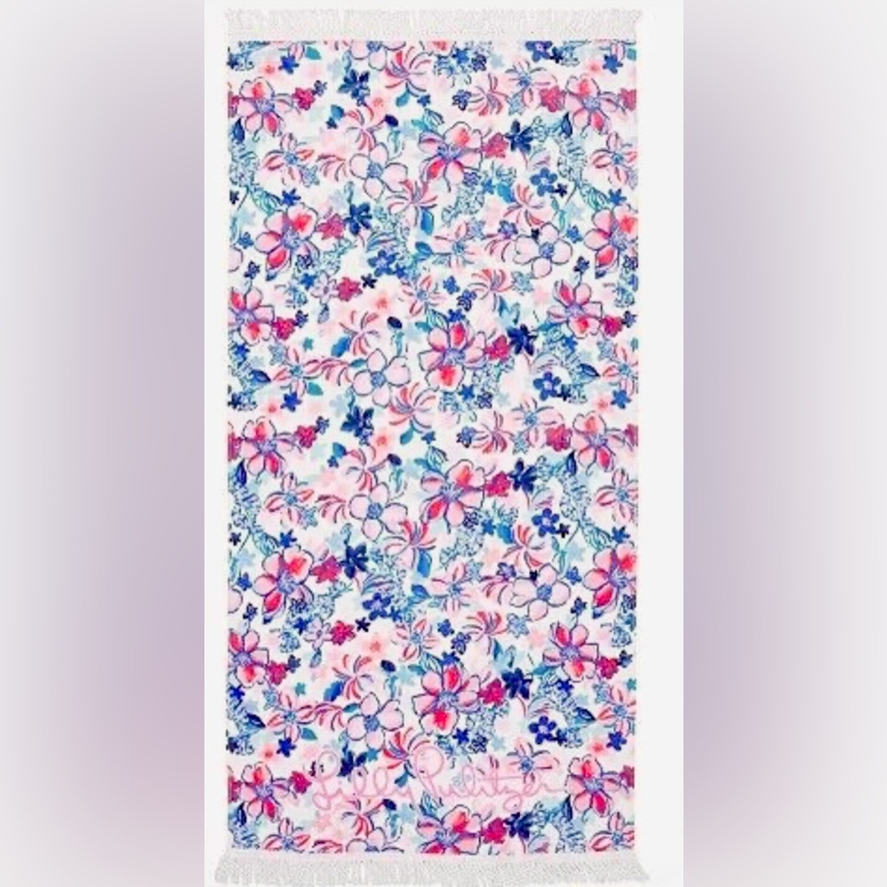 BRAND NEW Lily Pulitzer Party Like a Lobster Printed Towel!!